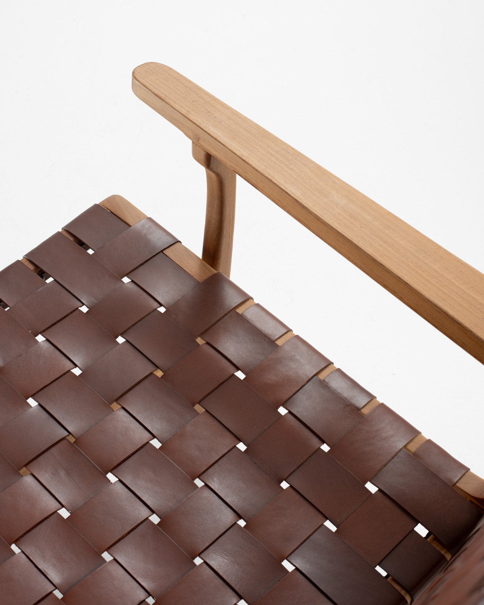 LEA Lounger Chair – Leather Thumbnail